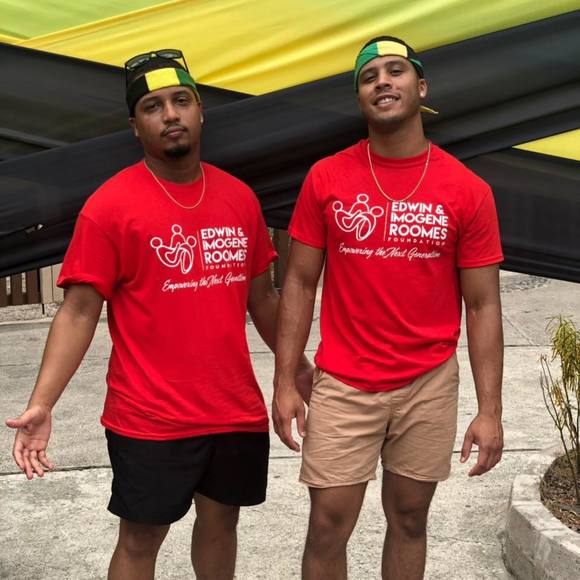 Meet your Posher, Drew - Picture 1 of 1